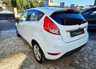 FORD Fiesta 1.4 5p. Bz.-GPL Black & White Ed.