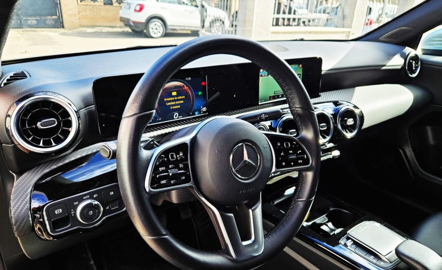 MERCEDES CLASSE A 180 D AUTOMATIC  PREMIUM SPORT