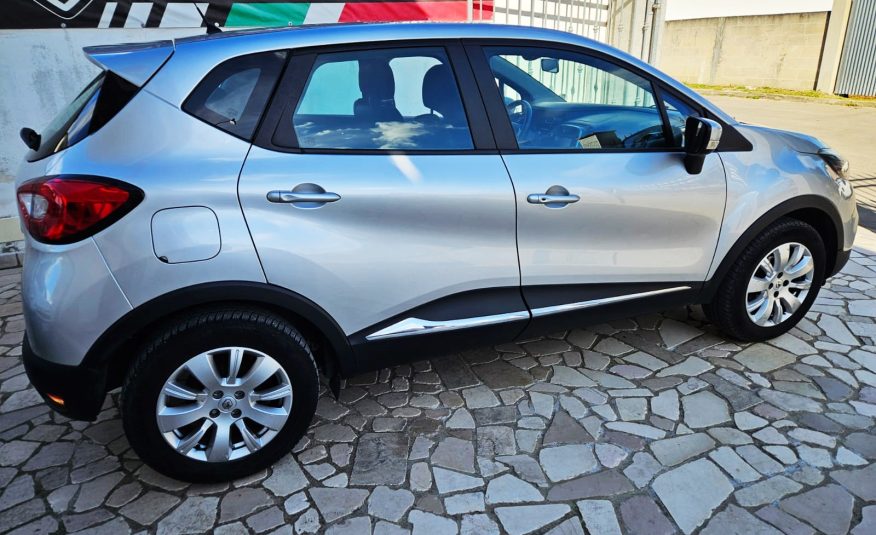 RENAULT CAPTUR 0.9 TCE STARTESPOT  ENERGY R-LINK